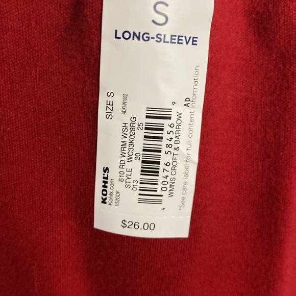 Croft & Barrow Classic Holiday Tee - Picture 4 of 6